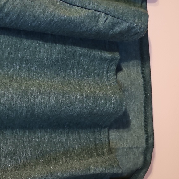 Women's Short Sleeve Top - Green - Picture 5 of 6